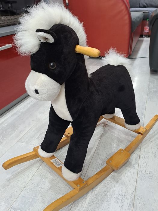 Люлеещо конче със звук