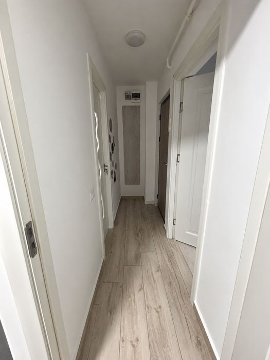 Apartament 1 camera decomandat Podul de fier Statia Pădurii