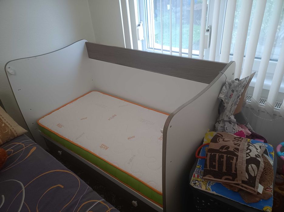 Детско легло  .кошара