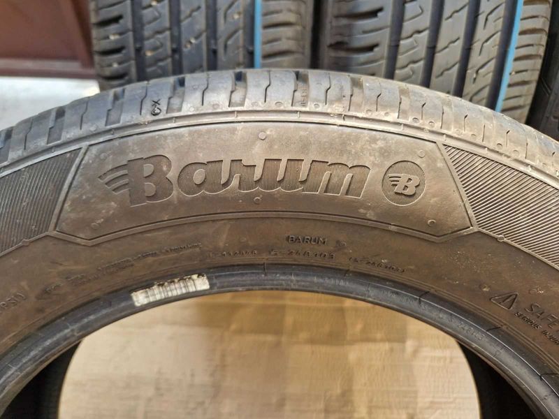 4 Barum R16 205/60
летни гуми 
DOT0822