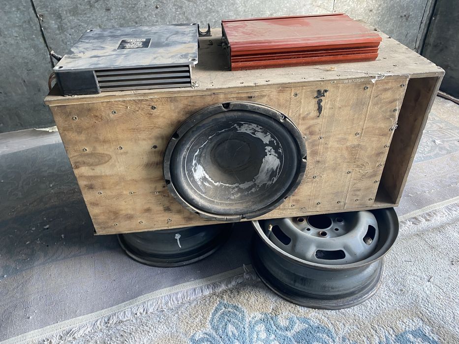 Саб с двумя усилителями!