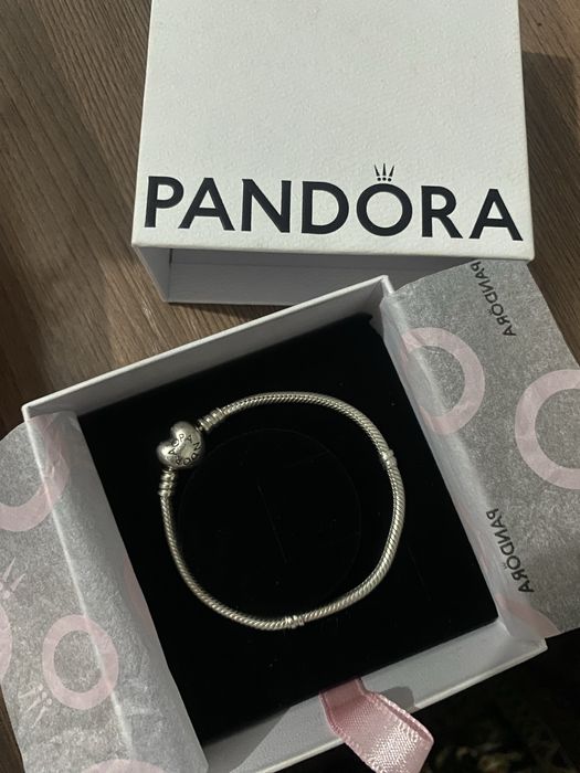 Продаётся браслет Pandora, серебро 925 (оригинал)