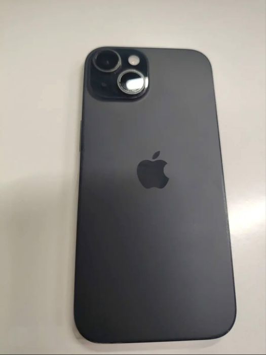 iPhone 15 /256 с гарантией