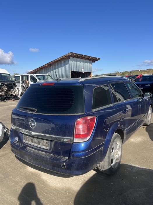 Vand bara fata capota haion cutie viteza motor 1.7 1.9 Opel astra h