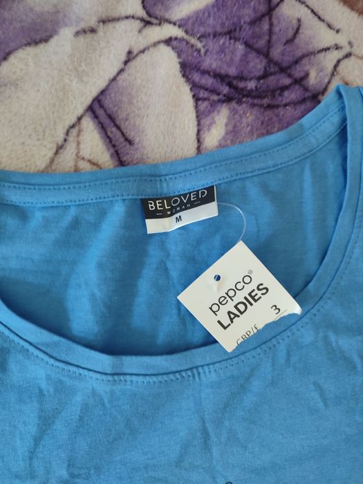 Tricouri de dama subțiri