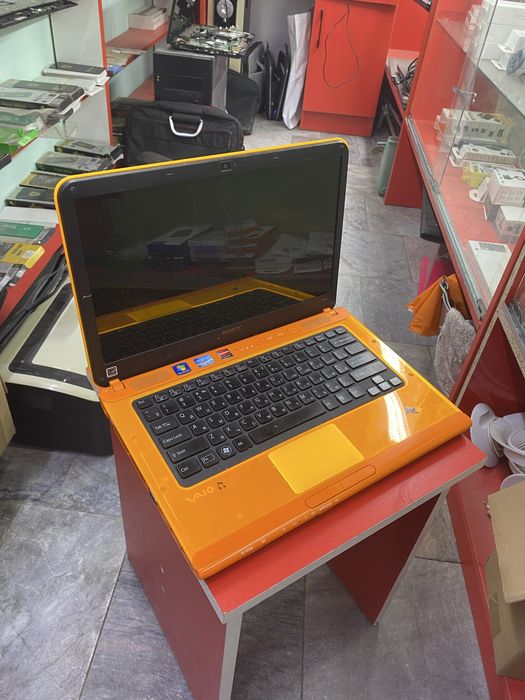 Ноутбук     сони