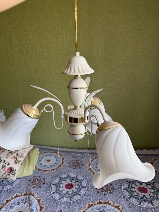 Люстры б\у район кшт