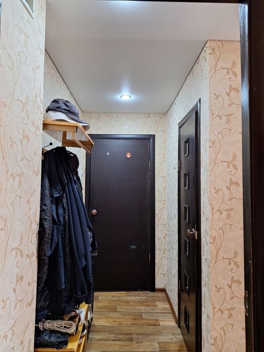 Продаётся 1 квартира 3 этаж в центре