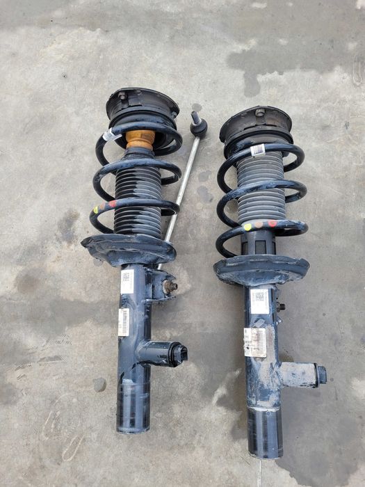 Amortizor electric fata stanga dreapta VW Tiguan 2016-2024