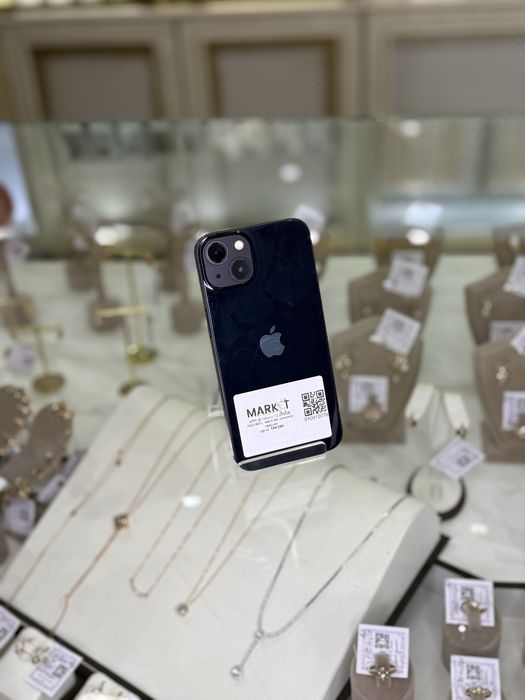 Apple iPhone 13 256GB