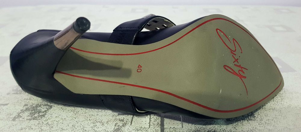 Официални обувки