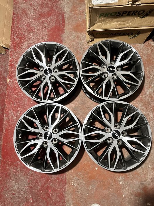 Диски на  KIA К5 R17