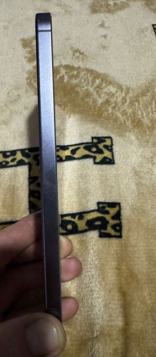 Самсунг с 24 + 12_256 ГБ