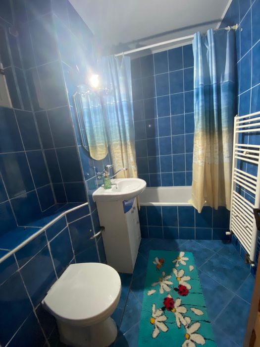 Închiriez ap. 2 cam.,decomandat,zona de sus,str.Belvedere