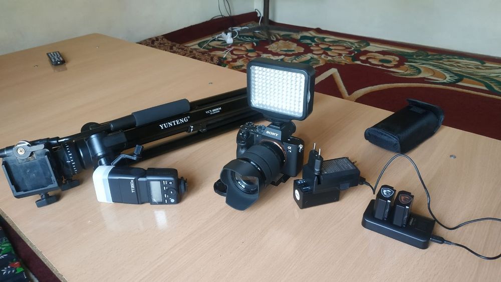 Sony camera sotiladi