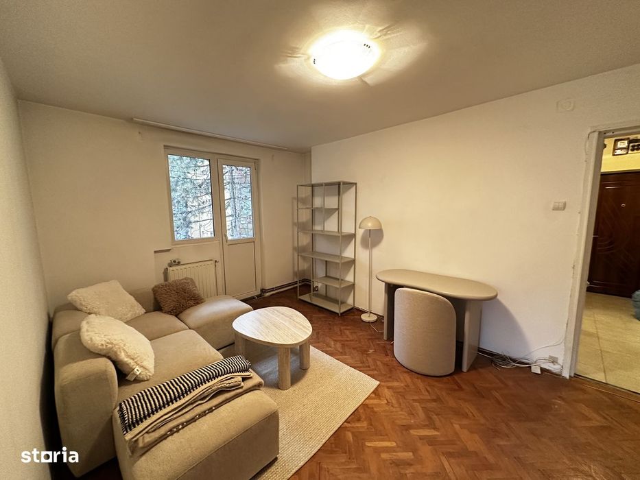 Apartament 2 camere modernizat / Etaj intermediar / Aleea Săvinești