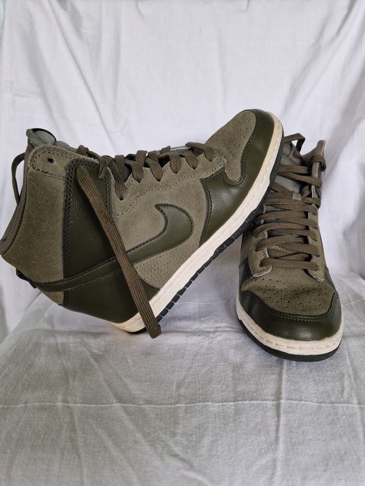 Кецове Nike на платформа