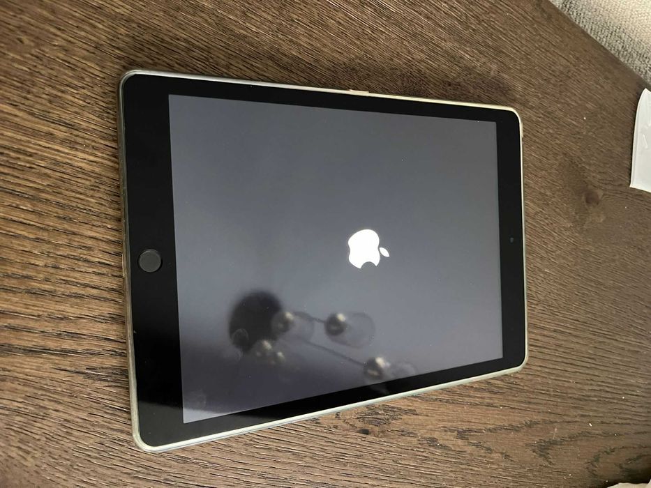 ipad generatia 9 64gb