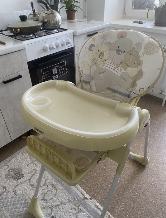 Стульчик для кормления