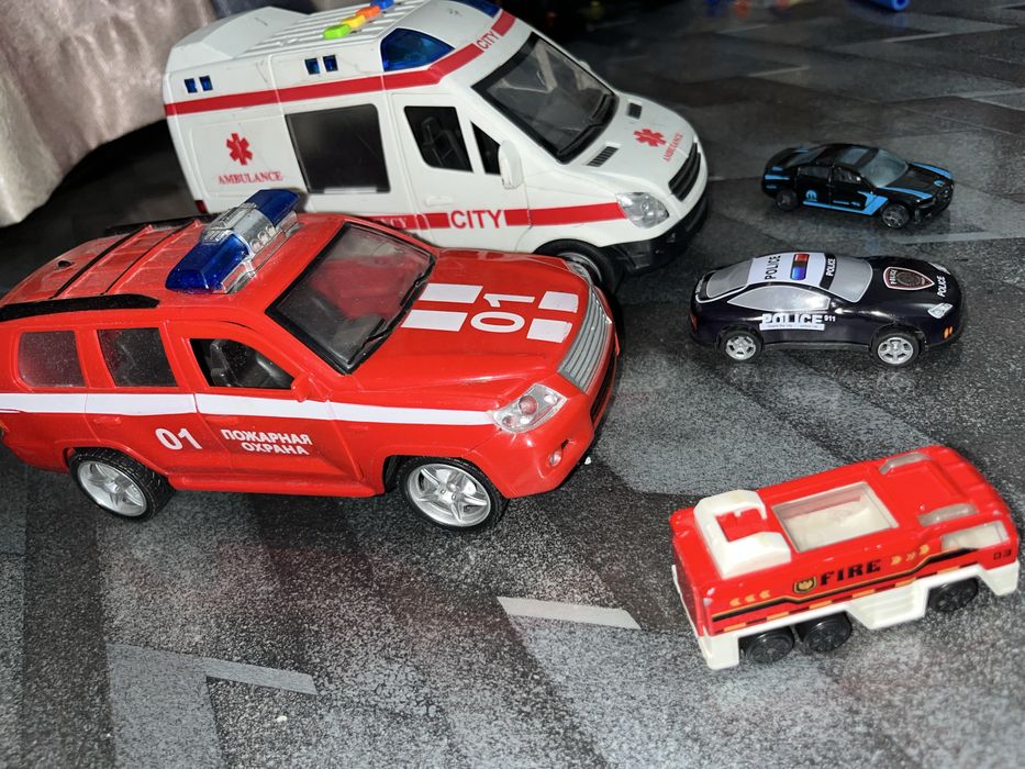 Машинки, очень качественные