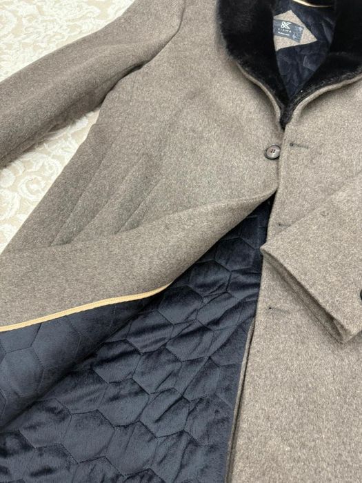 Продам пальто KISWA, размер 56