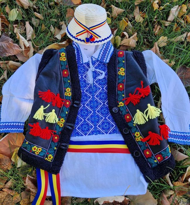 80 lei camasa /ie costum popular national traditional