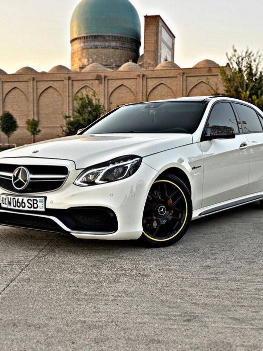 Mercedes-benz W212  E350 sotiladi