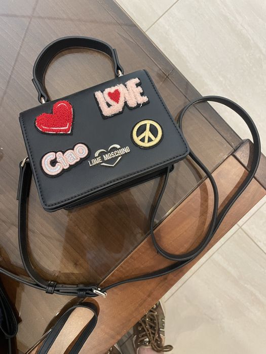 Дамски чанти Furla и Love Moschino