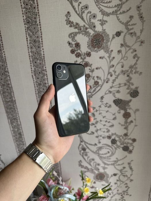 Iphone 11 в отличном состоянии айфон