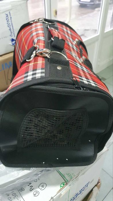 Комплект за коте: тоалетна и транспортна чанта - в отлично състояние