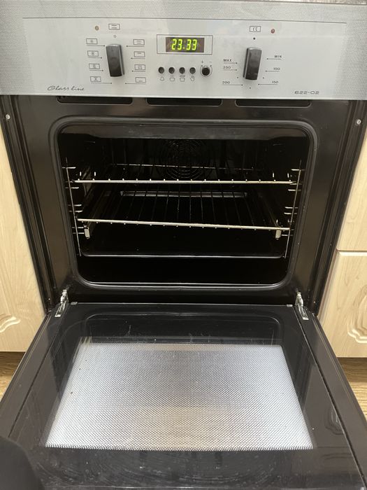 Духовой шкаф