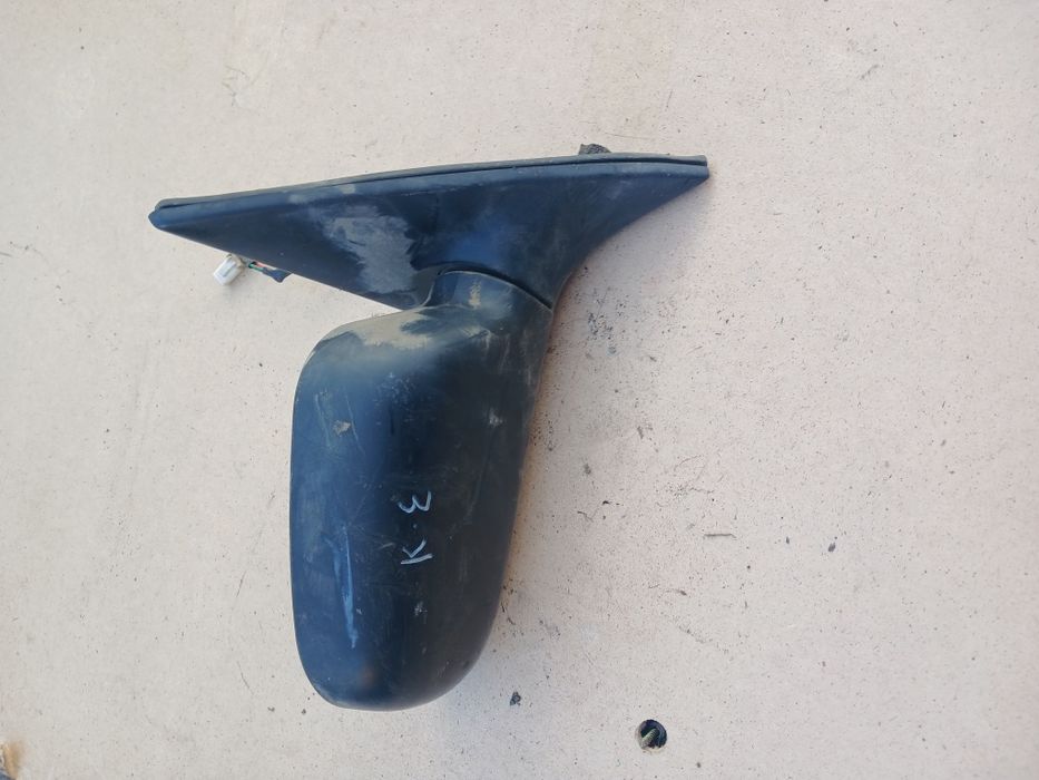 Зеркало Тоета Карина Е