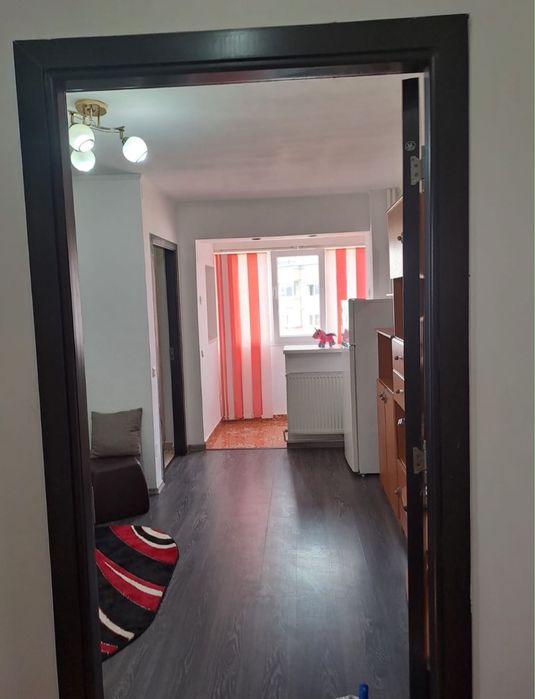 Se inchiriaza garsoniera 30mp aleea baraj bistritei