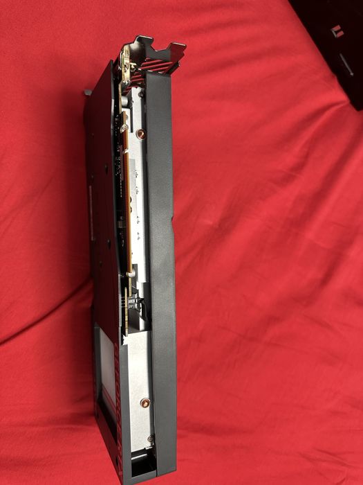 Vand placa video rtx4060 eagle 8gb