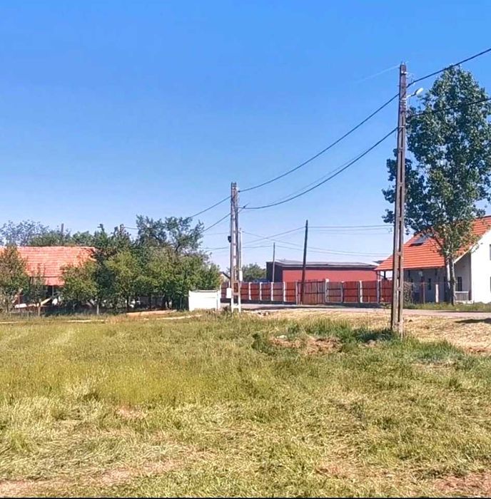 Teren intravilan de vânzare – oportunitate excelentă în Săcădat