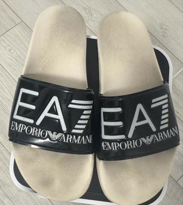 Papuci Emporio Armani EA7