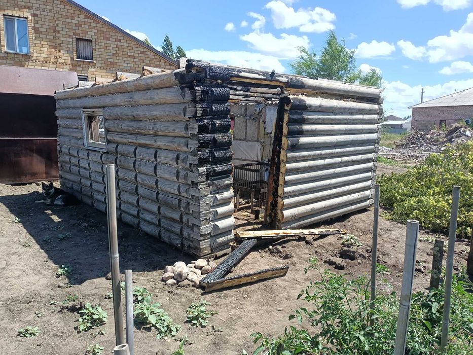 Продам сруб бани, 3.9*4.8 метра.
