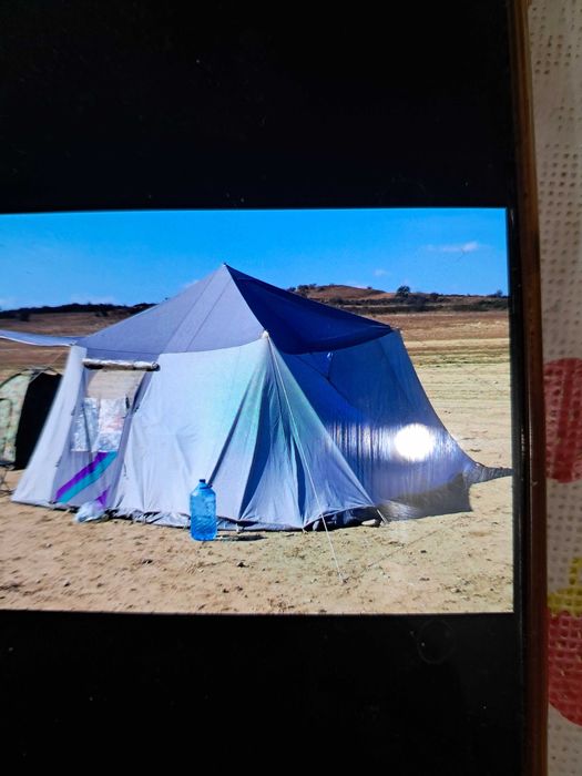 Къмпинг палатка нова