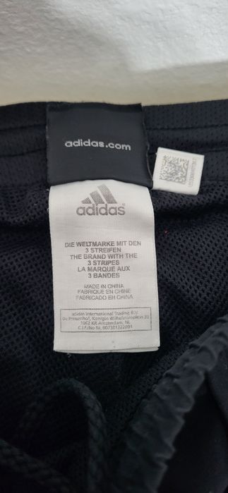 Pantaloni trening Adidas,marimea XL