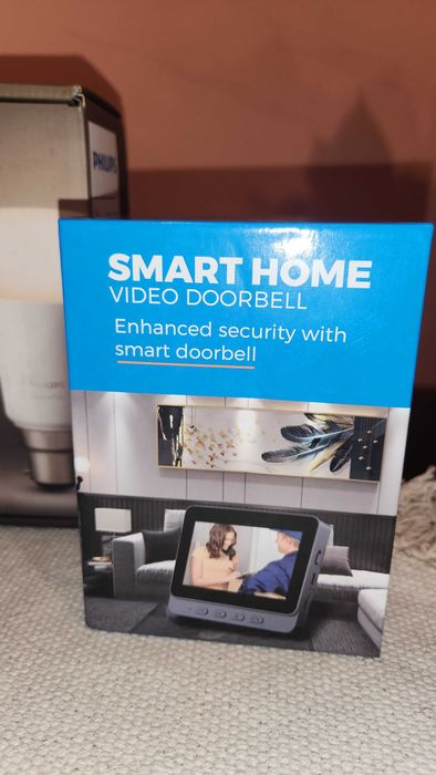 Sonerie smart cu monitor