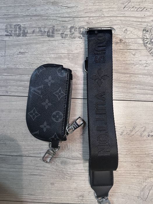Мъжка чантичка на Louis Vuitton