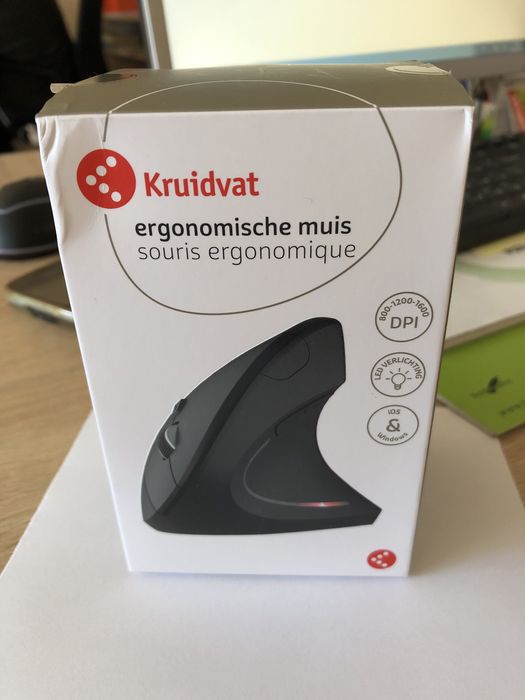 Мишка ергономична вертикална