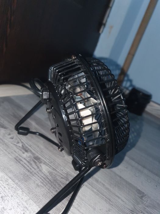 Ventilator de birou