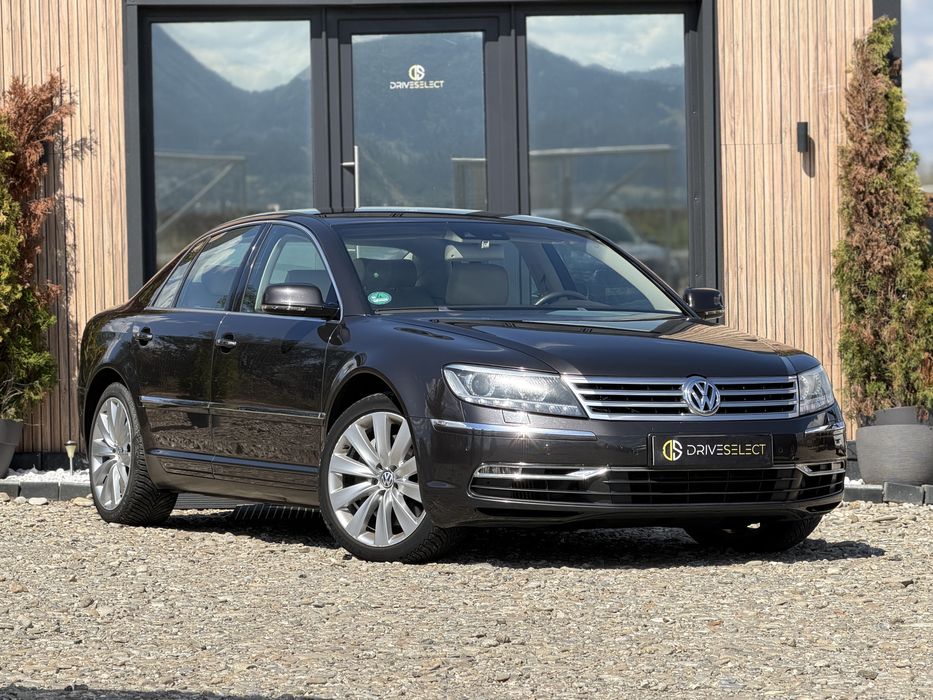 VOLKSWAGEN Phaeton