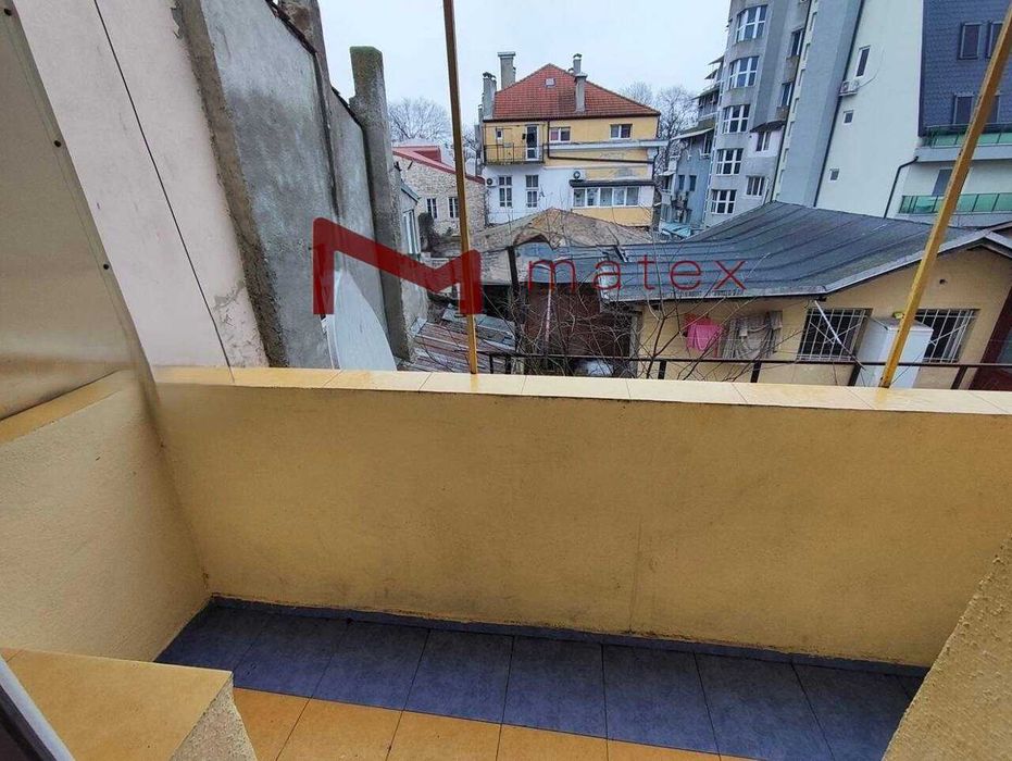 Продава се Едностаен апартамент в Варна, Гръцка махала - 47 кв.м за 1563 €/кв.м - Снимка #1