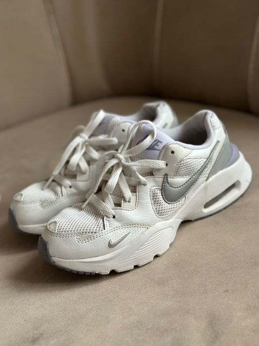 Nike кроссовки Оригинал