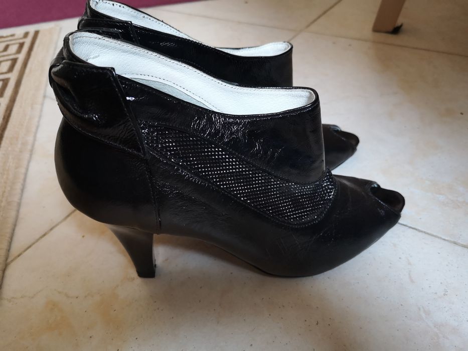 Дамски обувки естествена кожа нови