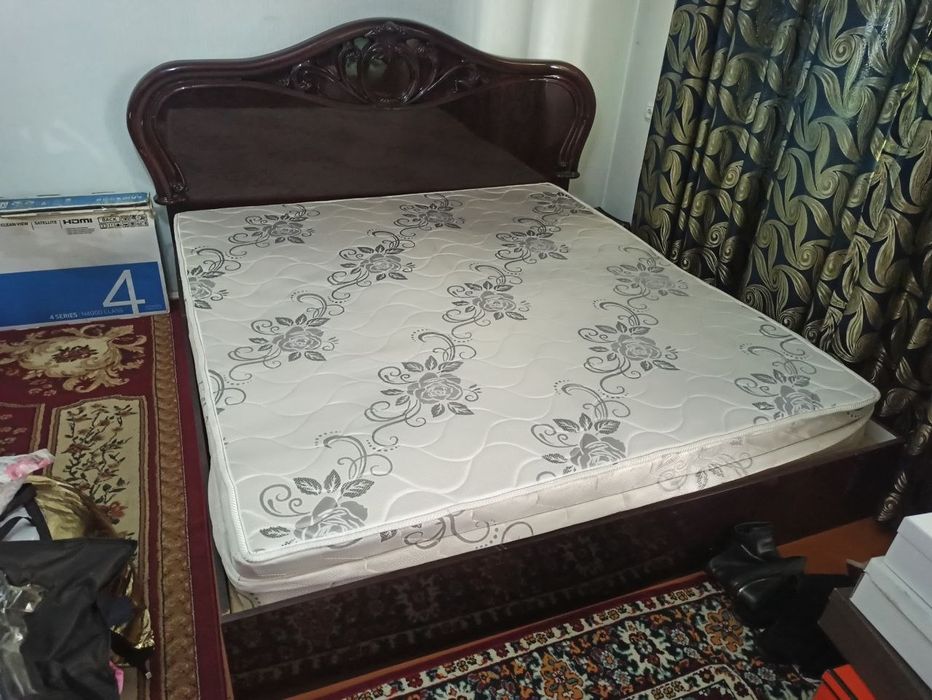 Продается мебельный гарнитур