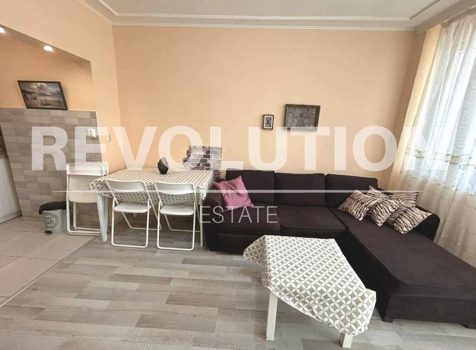 Дава се под наем Тристаен апартамент в Варна, Център - 62 кв.м за 500 € - Снимка #1