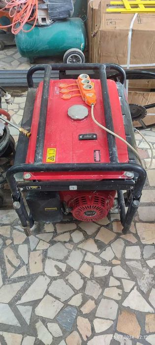 Генератор , Движок , generator  dvijok